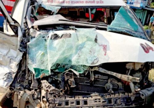सलाङघाट माईक्रो दुर्घटना अपडेट : १ जनाको मृत्यु, १६ घाइते