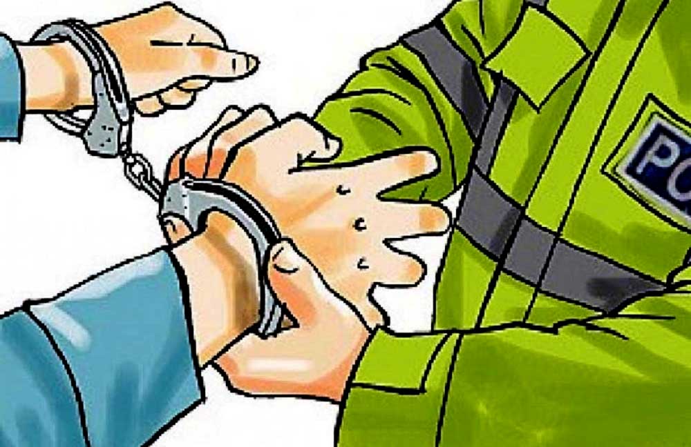 साइबर अपराधको कसुरमा गुर्जुधाराबाट धादिङका एक युवक पक्राउ