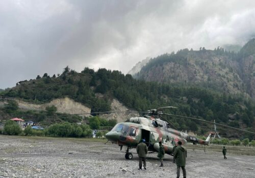 सेनाको हेलिकोप्टरमा इन्धन सकिएर जोमसोममा थन्कियो, उद्धार कार्य प्रभावित