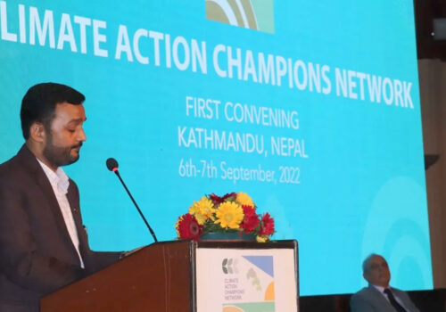 जलवायु परिवर्तनका समस्या समाधानमा वन मन्त्रालय लागिपरेको छ : मन्त्री यादव