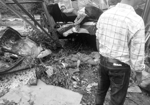 बारामा बस दुर्घटना हुँदा १० जनाको मृत्यु