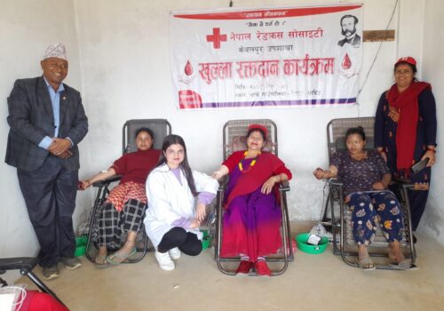 थाक्रे गाउँपालिका स्थित केवलपुरमा ५३ जनाले गरे रक्तदान
