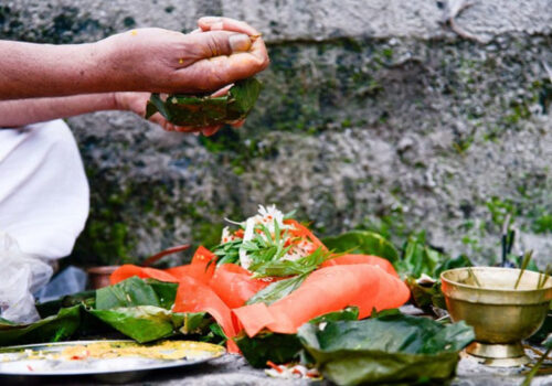 आजदेखि सोह्र श्राद्ध अर्थात् पितृ पक्ष आरम्भ ,आजै प्रतिपदा र द्वितीया तिथि श्राद्ध गर्नुपर्ने