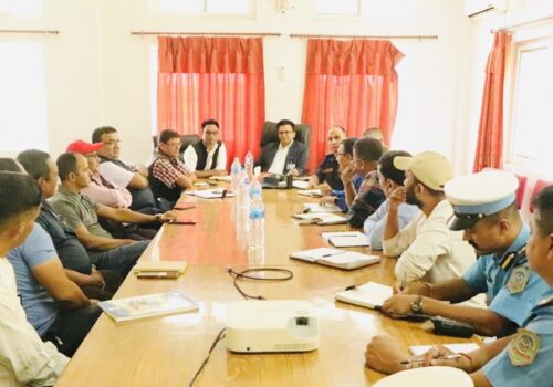 पृथ्वी राजमार्गको यात्रालाई सहज र सुरक्षित बनाउन सरोकारवाला निकायबिच बैठक