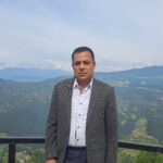 भुकम्प प्रभावितलाई सहयोग गर्न नीलकण्ठ नगरपालिका मेयर ढुंगाना जाजरकोटमा