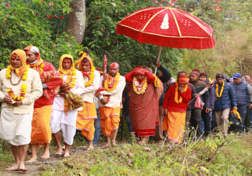 ‘वर्षमा तीन ठाउँ सर्ने भगवती माई आज माइत झरिन्’