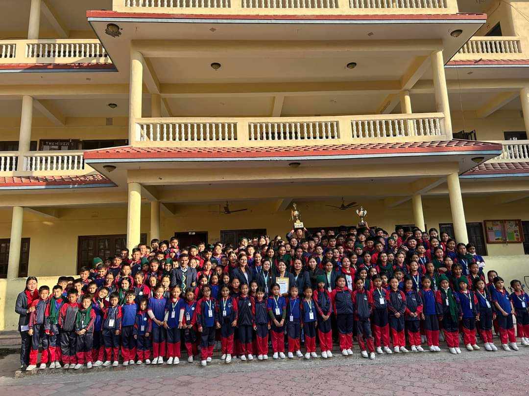 चिल्ड्रेनपार्कको बार्षिक खेलकुदमा नीलो सदन प्रथम,प्याव्सन दिवसको अवसरमा बिजेता सनदलाई पुरस्कार वितरण