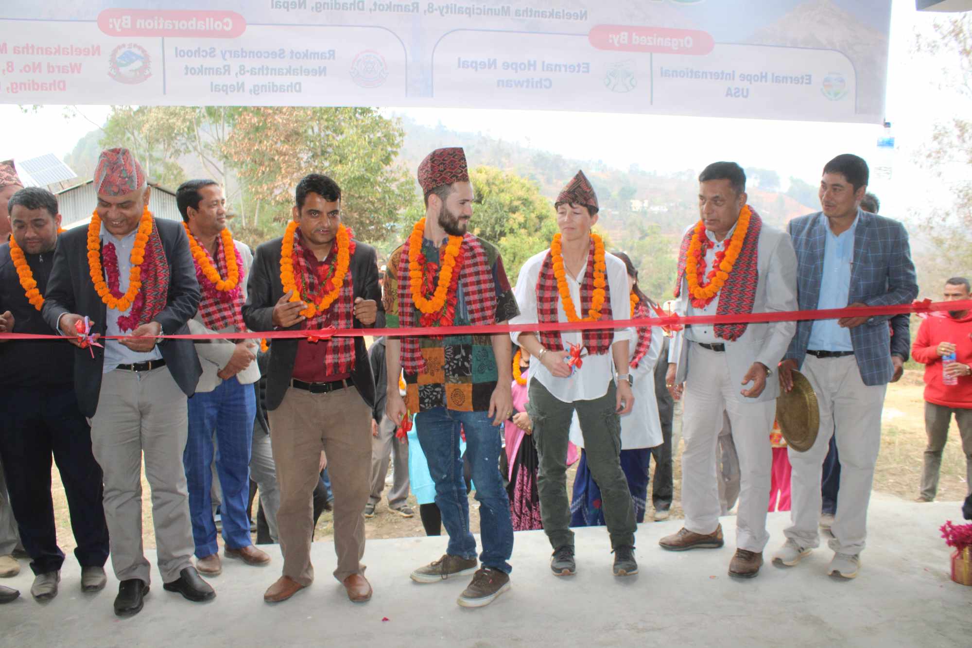 नेपाली काँग्रेसका केन्द्रिय सदस्य श्याम घिमिरेद्वारा रामकोटमा आरोहण शिक्षालयको उद्घाटन