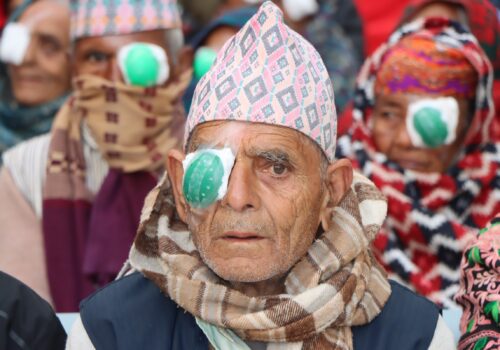 भारत, बङ्गलादेश र भुटानका आँखाका बिरामी उपचार गर्न नेपालमा