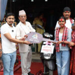 मोवाईल किन्दा धादिङमा स्कुटर उपहार