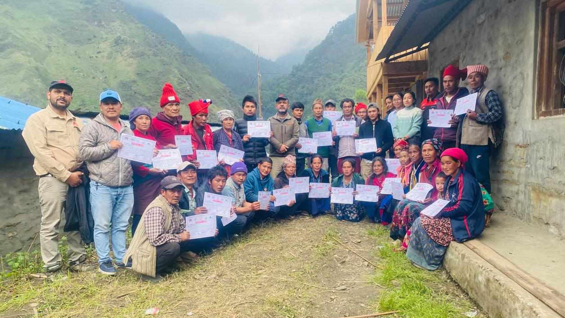 रुवीभ्यालीको लिन्जोमा खर्क व्यवस्थापन सम्बन्धी पाँचदिने तालिम सम्पन्न