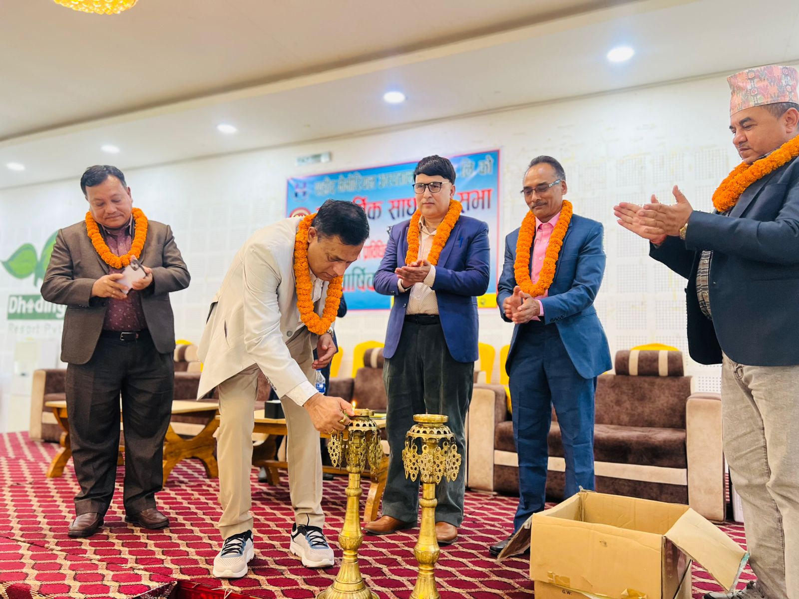 शहीद मेमोरियल अस्पताल धादिङको साधारणसभा सम्पन्न,अध्यक्षमा पुनः श्रेष्ठ निर्वाचित