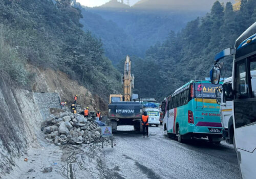 नागढुङ्गा मलेखु सडकखण्ड : शुक्रबार र शनिबार आंशिक बन्द नहुने