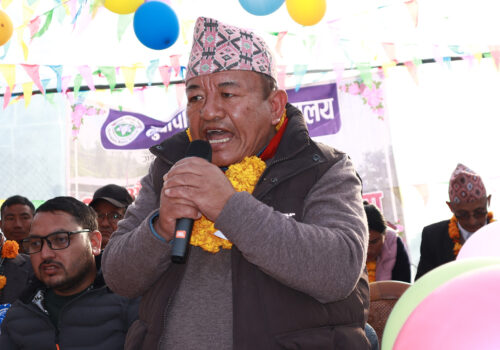 कुवापानी आधारभूत विद्यालयको वार्षिकोत्सवमा गाउँपालिका अध्यक्ष भक्त लामाको सम्बोधन: विद्यालय महामन्दिर, दान र एकतामा जोड